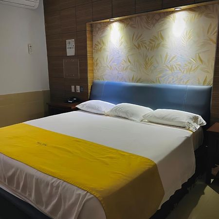 Hotel Maioris Ла Пас Екстериор снимка