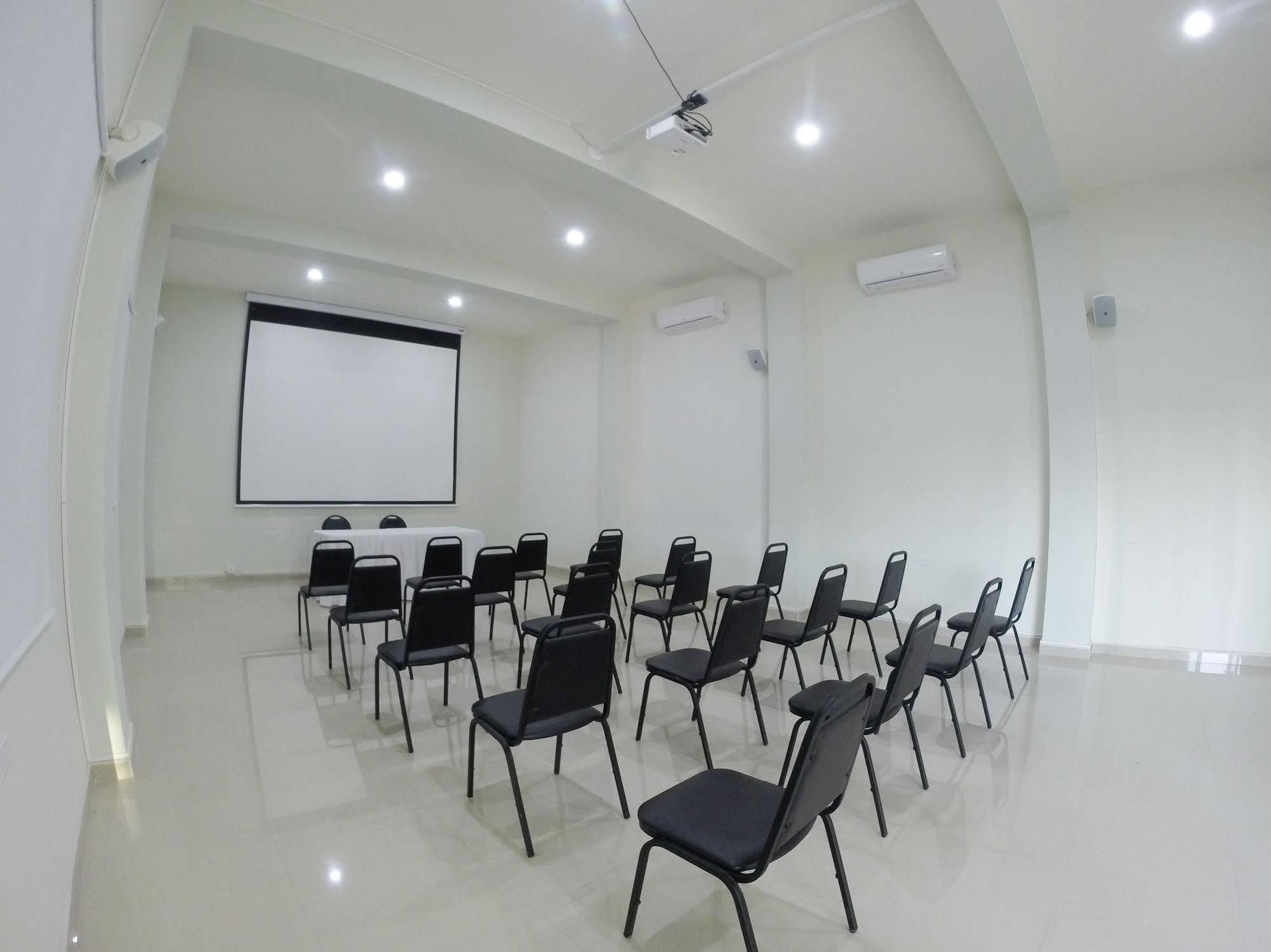 Hotel Maioris Ла Пас Екстериор снимка